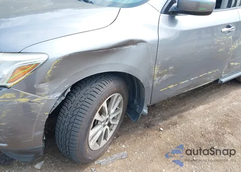 2015 Nissan Pathfinder S из США, поврежденный, VIN 5N1AR2MM2FC678352